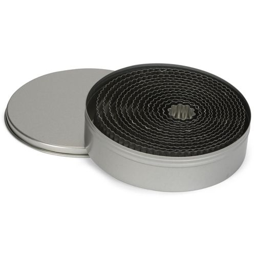 Metalllõikurte komplekt lainelised ringid 14tk